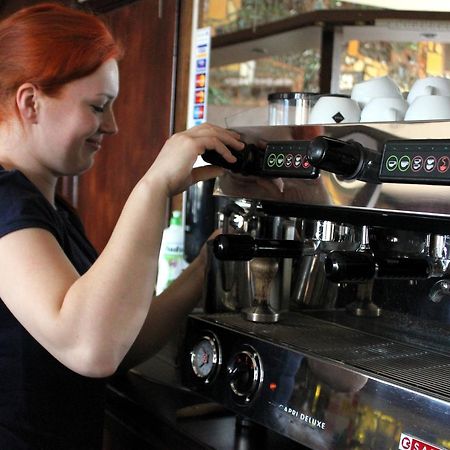 Hotel Pod Jeleniem Tuchola Kültér fotó